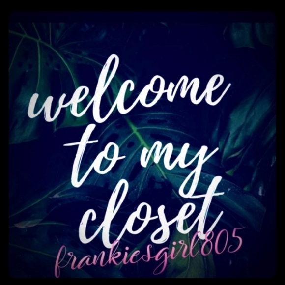 Welcome to My Closet - Picture 5 of 6